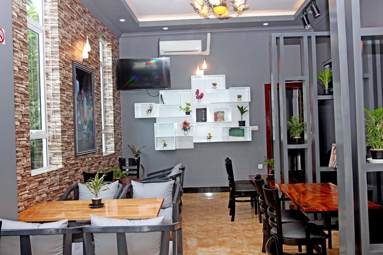 באטאמבנג Jasmine Hotel& Sky Bar מראה חיצוני תמונה