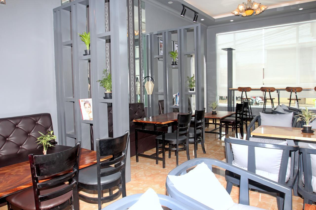 באטאמבנג Jasmine Hotel& Sky Bar מראה חיצוני תמונה