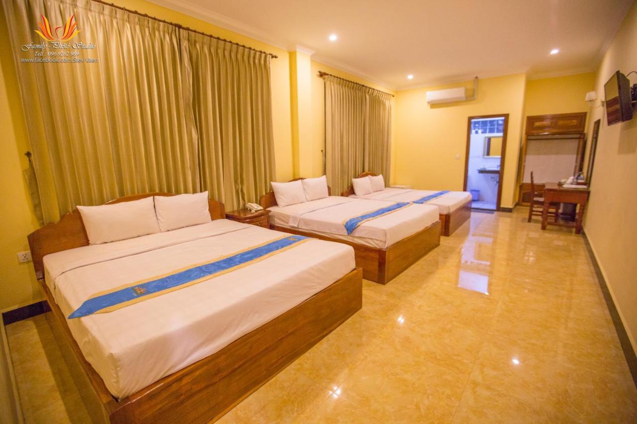 באטאמבנג Jasmine Hotel& Sky Bar מראה חיצוני תמונה